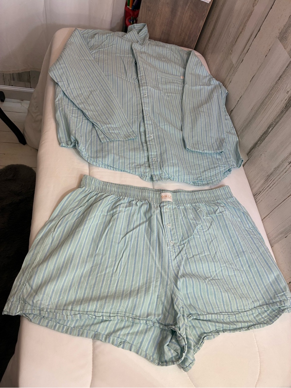 Light Blue Striped Women's Shorts - Casual Lounge Style Sz L